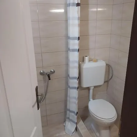 Apartman Veso トレビニエ